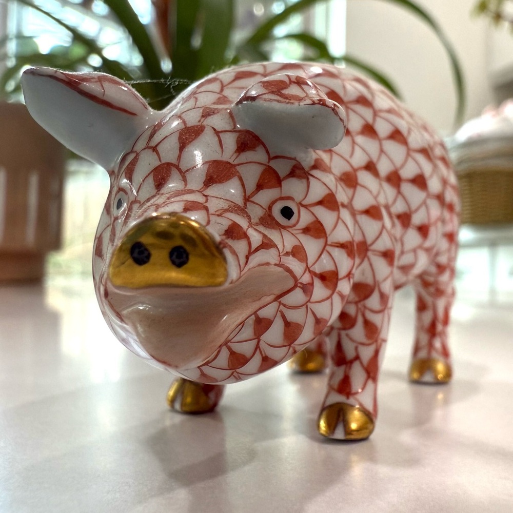 Herend Porcelain Pig in Rust